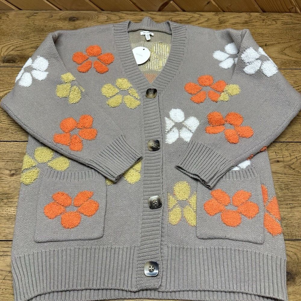 Floral Patterned Cardigan Sweater